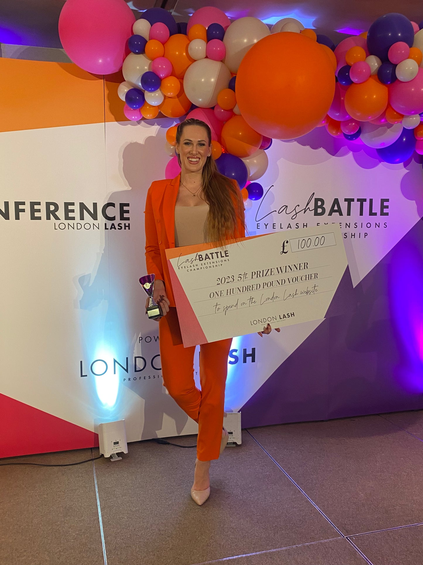 Vippeextensions Masterclass – Avansert Teknikker &amp; Trendy Styling