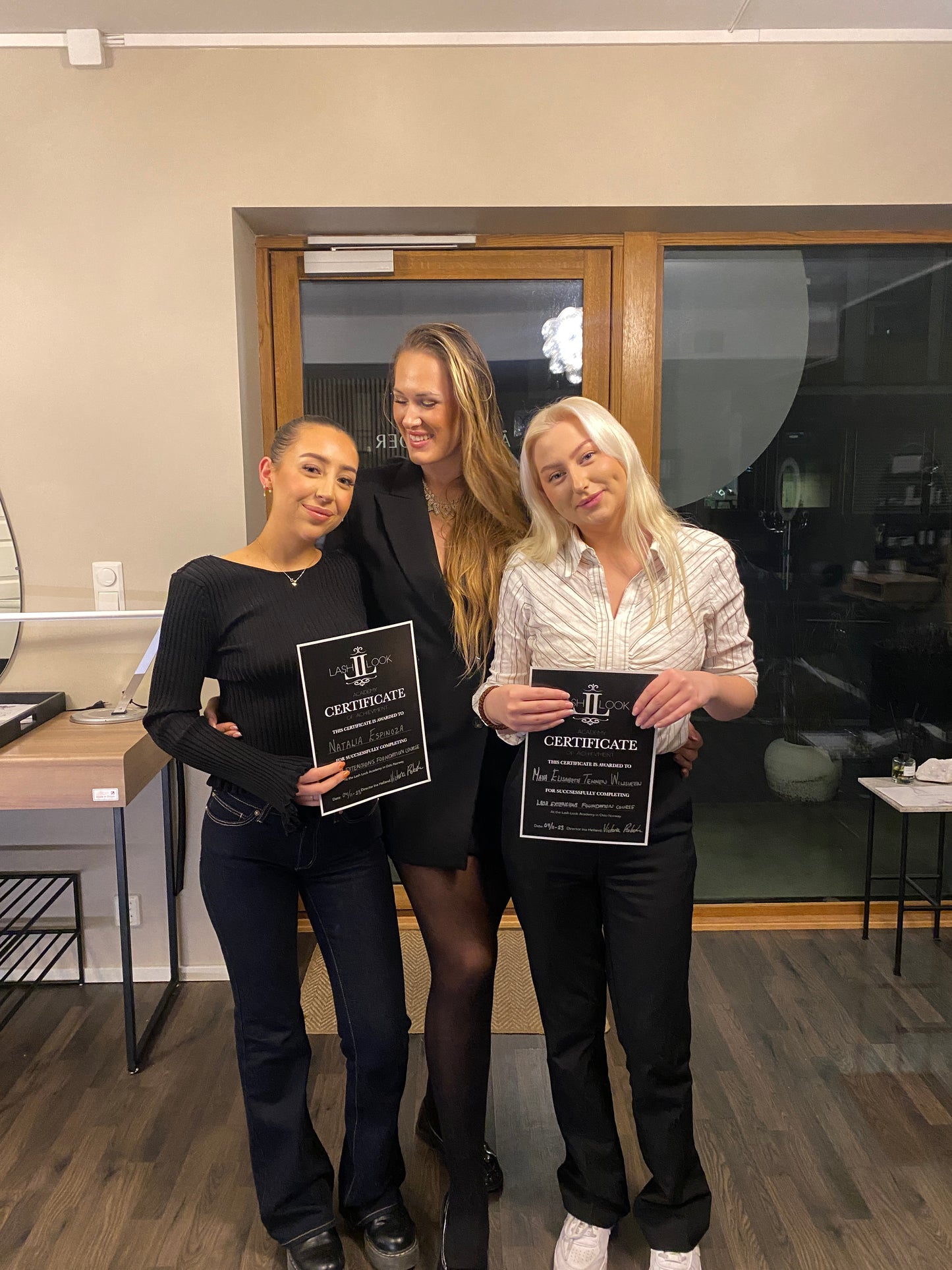 Fullstendig vippe- og brynsstylist kurs